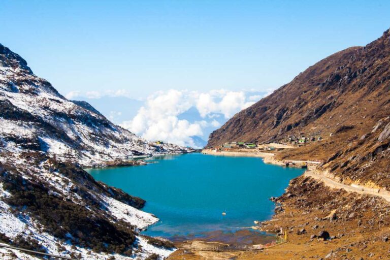 Tsongmo_Lake_or_Changu_Lake_-_East_Sikkim_20190520170728_20220117155715